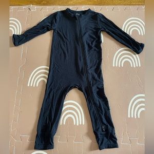 Kyte baby midnight zippered romper 18-24
